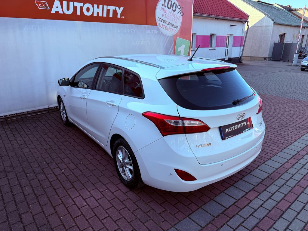 Hyundai i30 8