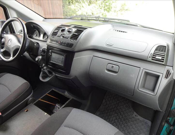 Mercedes-Benz Vito 24