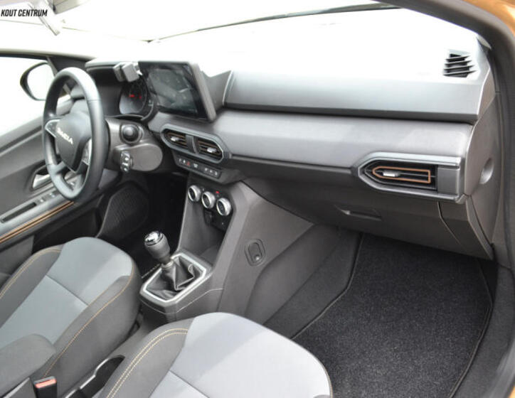 Dacia Sandero 13