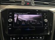 Volkswagen Passat 10