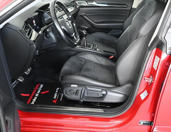 Volkswagen Arteon 9