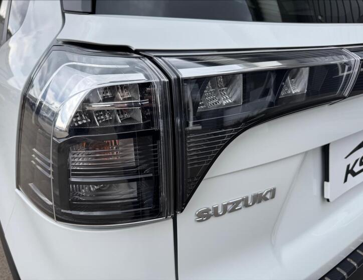 Suzuki S-Cross 25