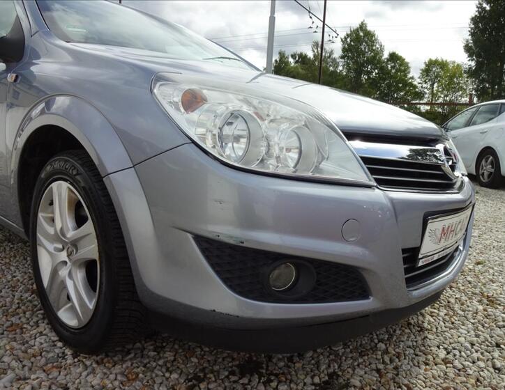 Opel Astra 11