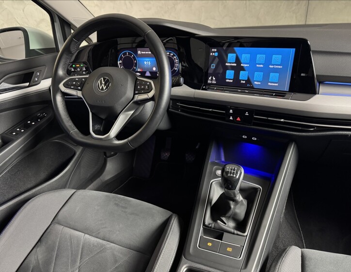 Volkswagen Golf 18