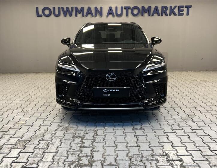 Lexus RX 500h 4