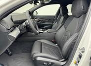 BMW i5 6