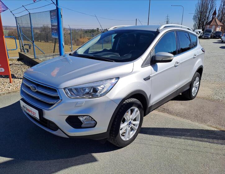 Ford Kuga 1