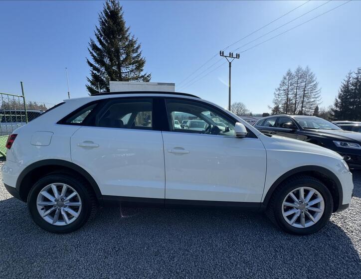 Audi Q3 8
