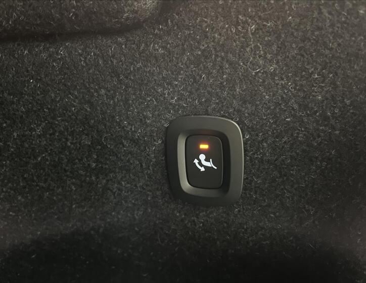 Volvo XC40 33