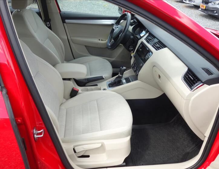 Škoda Octavia 10