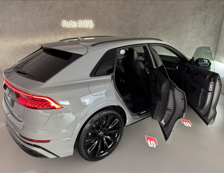 Audi Q8 48