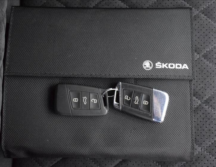 Škoda Superb 46