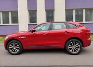 Jaguar F-Pace 2