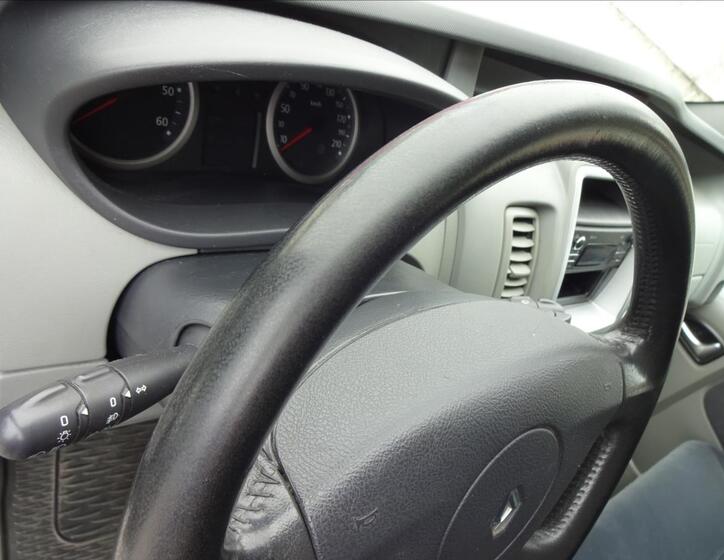Renault Trafic 39