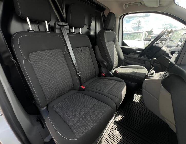 Ford Transit Custom 15