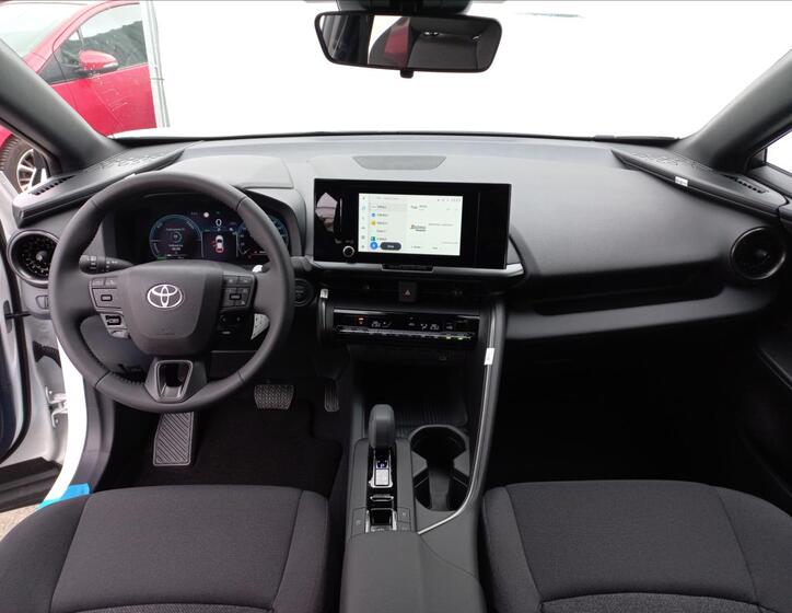 Toyota C-HR 13