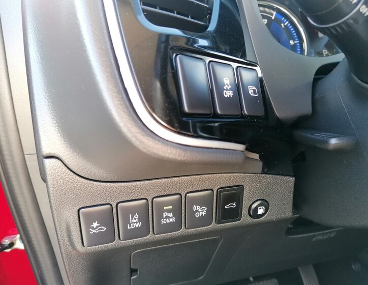 Mitsubishi Outlander 22