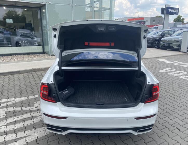 Volvo S60 11