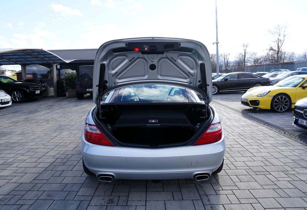 Mercedes-Benz SLK