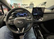 Toyota Corolla 16