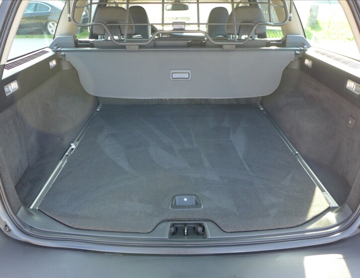 Volvo XC70 25
