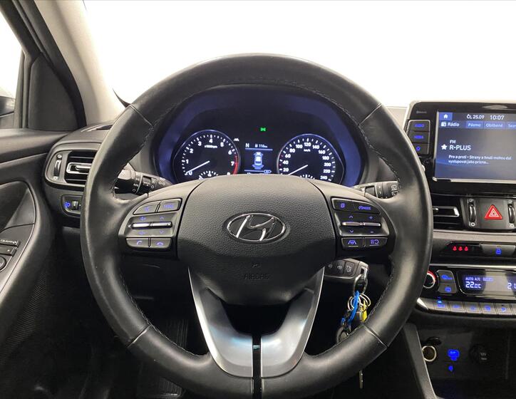 Hyundai i30 10