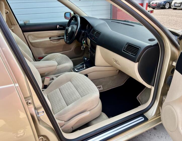 Volkswagen Bora 21