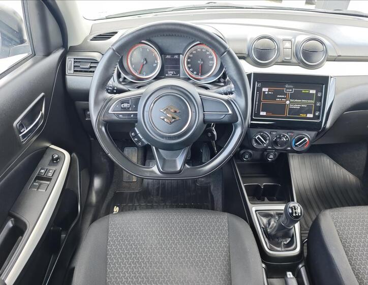 Suzuki Swift 16