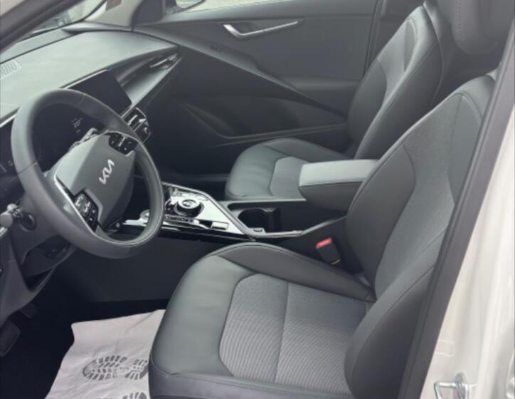 KIA e-Niro 15