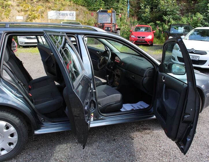 Škoda Octavia 16
