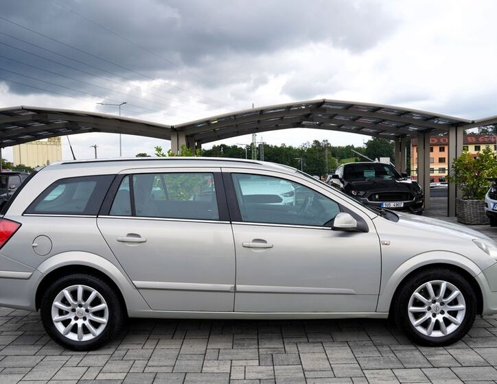 Opel Astra 7
