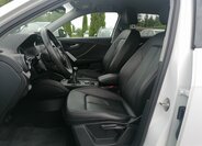Audi Q2 10