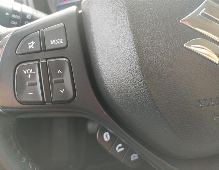 Suzuki Baleno 18