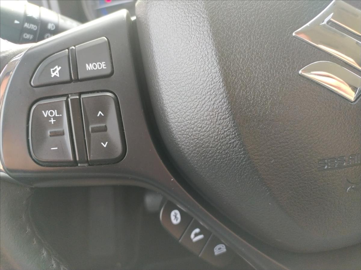 Suzuki Baleno