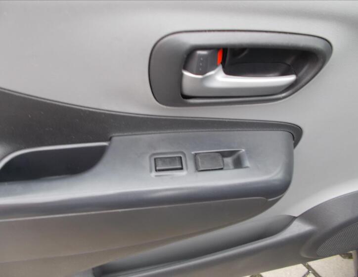 Suzuki Alto 28