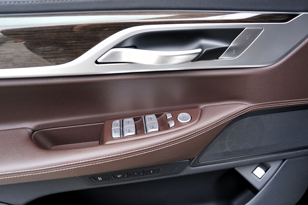 BMW Řada 7
