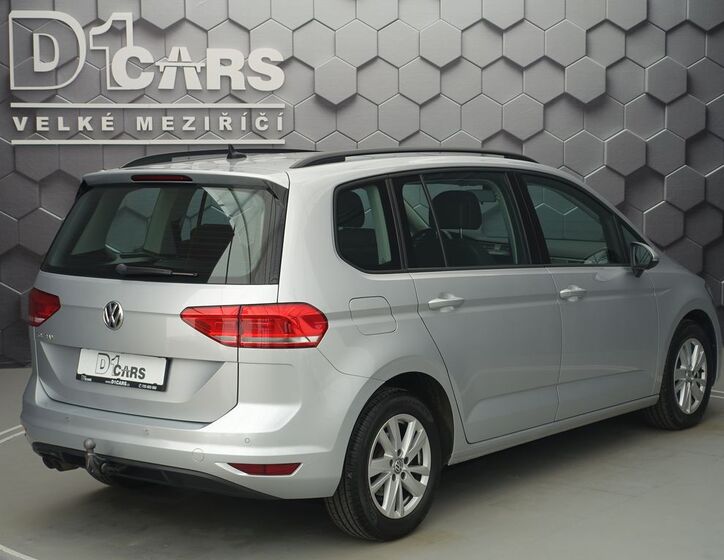 Volkswagen Touran 5
