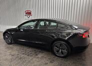 Tesla Model 3 5