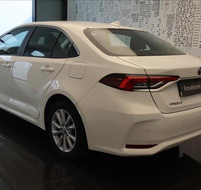 Toyota Corolla 8