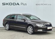 Škoda Superb 9