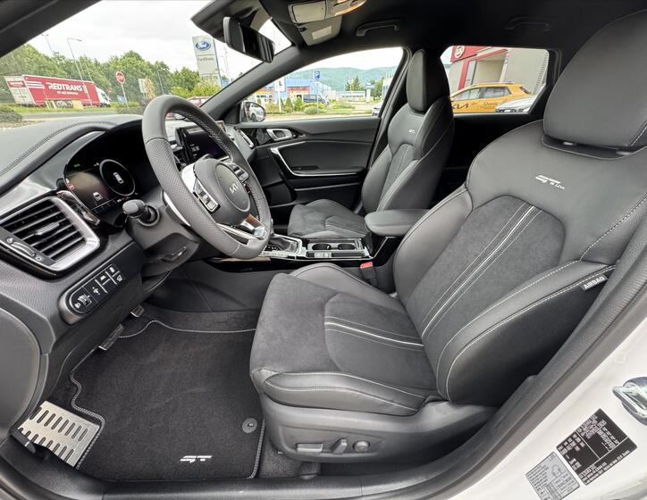 KIA Ceed 12