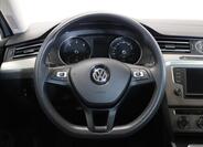Volkswagen Passat 17