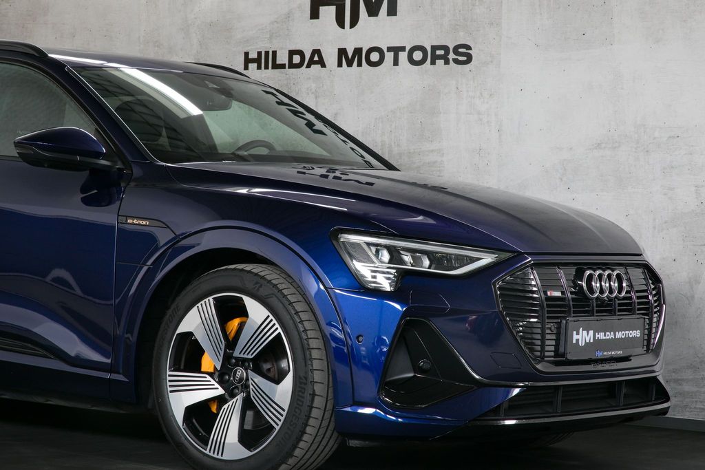 Audi e-tron