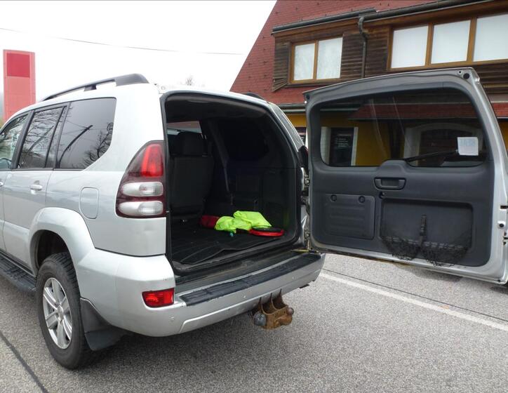 Toyota Land Cruiser 20