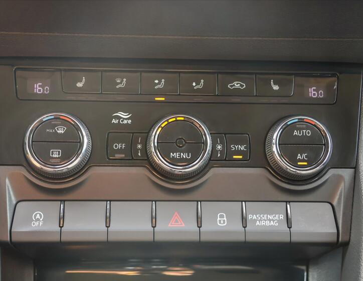 Škoda Karoq 26