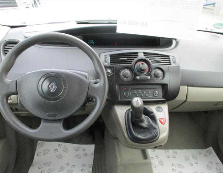 Renault Scénic 15
