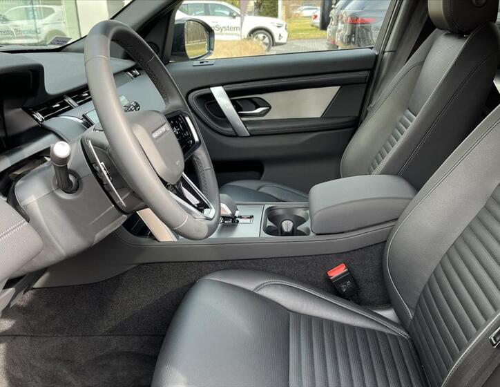 Land Rover Discovery Sport 8