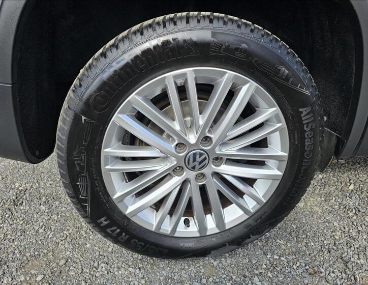 Volkswagen Tiguan 30