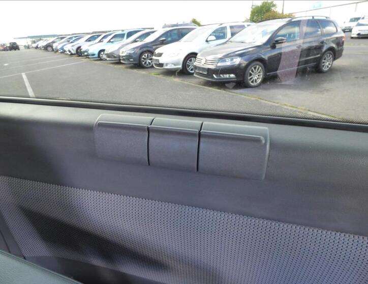 Mercedes-Benz Viano 23