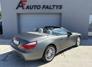 Mercedes-Benz SL 8